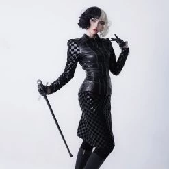 NewCosplay Cruella -Cruella De Vil Emma Stone Halloween Carnival Suit Cosplay Costume New Arrivals 26 NewCosplay Cruella -Cruella De Vil Emma Stone Halloween Carnival Suit Cosplay Costume New Arrivals