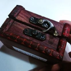 NewCosplay The Legend Of Zelda Boss Key Necklace Pendant Cosplay Accessories