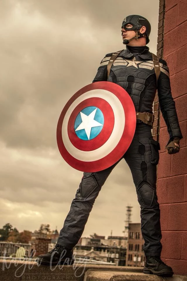 NewCosplay Avengers: Age Of Ultron Captain America Steve Rogers Uniform Outfit Cosplay Costume New Arrivals 14 NewCosplay Avengers: Age Of Ultron Captain America Steve Rogers Uniform Outfit Cosplay Costume New Arrivals