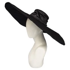 NewCosplay Resident Evil Village Alcina Dimitrescu Outfits Halloween Carnival Suit Cosplay Costume New Arrivals 23 NewCosplay Resident Evil Village Alcina Dimitrescu Outfits Halloween Carnival Suit Cosplay Costume New Arrivals