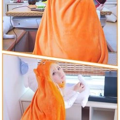 New Cosplaysky New Arrivals Himouto! Umaru-chan Cloak Marmot Groundhog Flannel Blancket