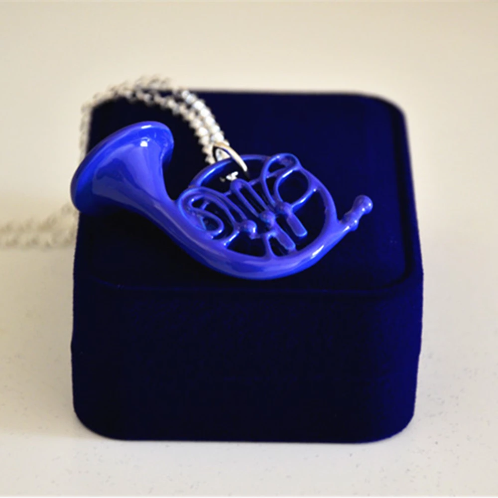 NewCosplay How I Met Your Mother HIMYM Blue French Horn Necklace Pendant 4 NewCosplay How I Met Your Mother HIMYM Blue French Horn Necklace Pendant