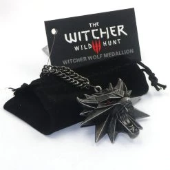 NewCosplay New Arrivals The Witcher 3:Wild Hunt Wolf Head Necklace Pendant